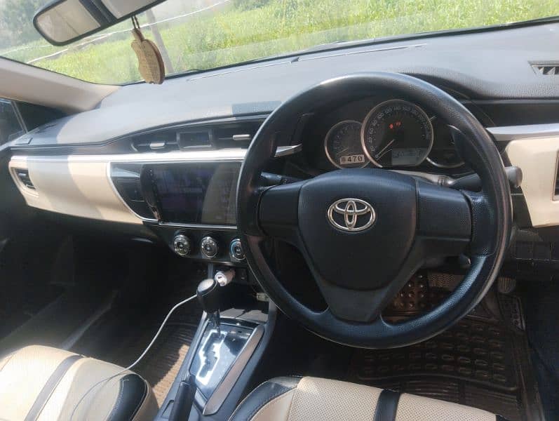 Toyota Corolla GLI 2017 auto 4