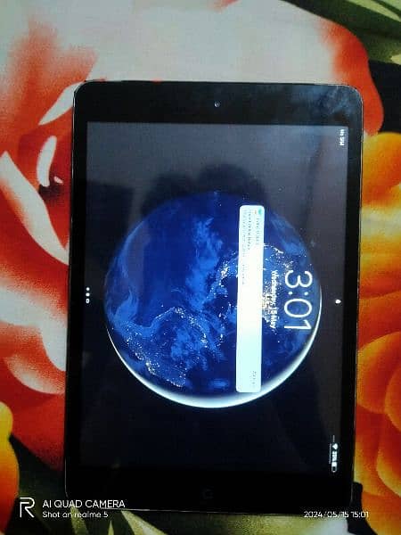 pad mini 2 all ok koi problem nhi ha 64 gb ha urgent sell 1