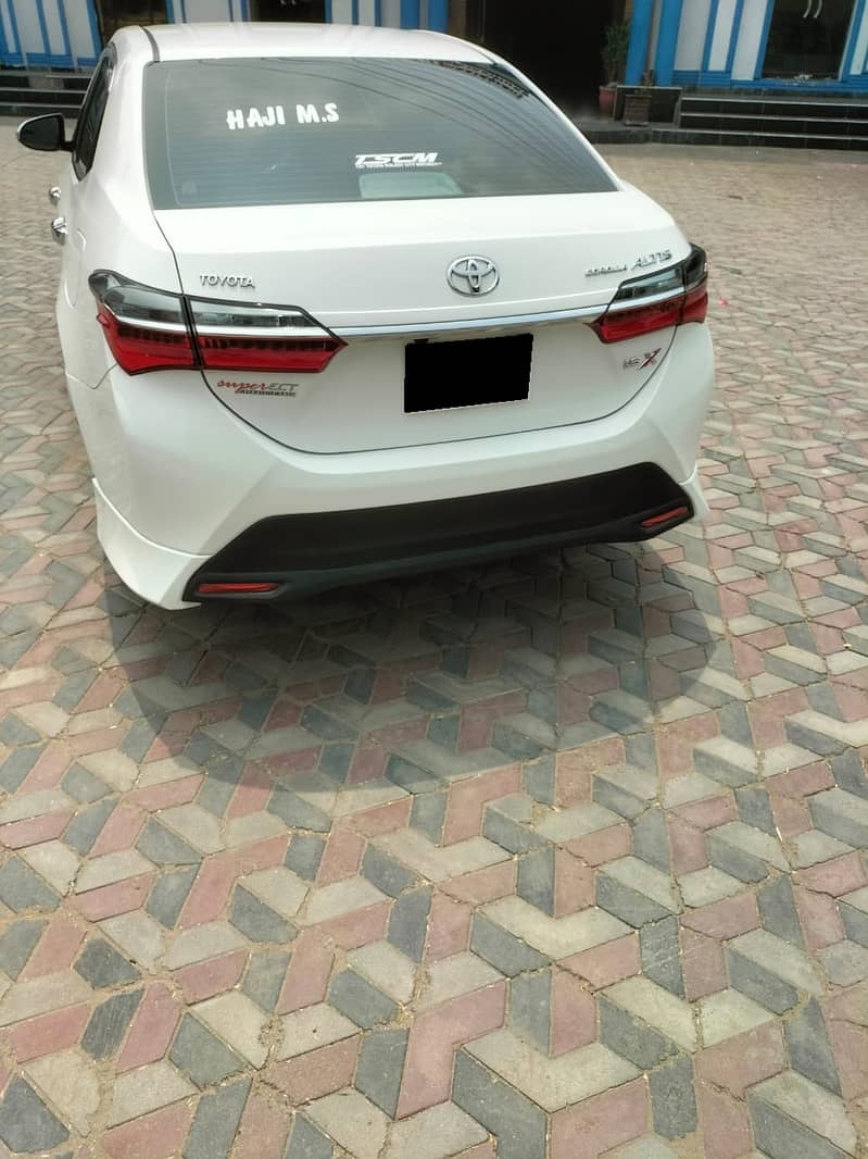 Toyota Corolla Altis 2021 4