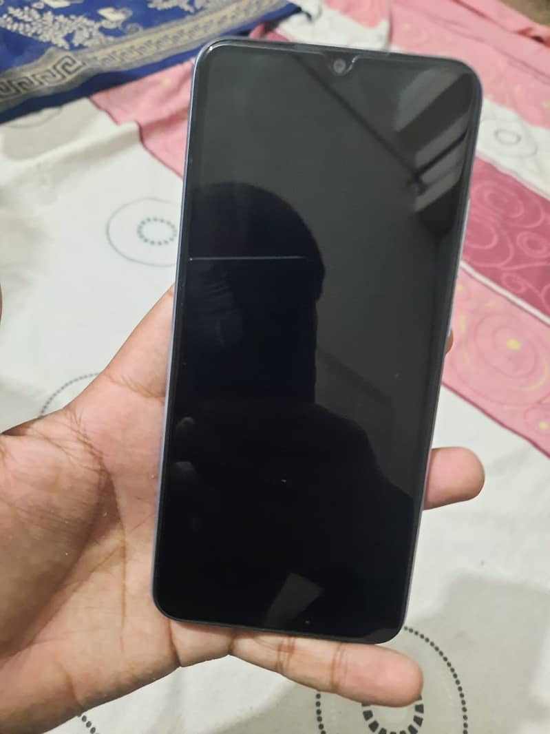 Redmi 10a with Orignal  Box and charger , 100% fine condition 4