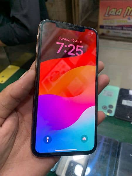 iPhone xs. . 64gb. . all oky. . non PTA fuctry unlock 1