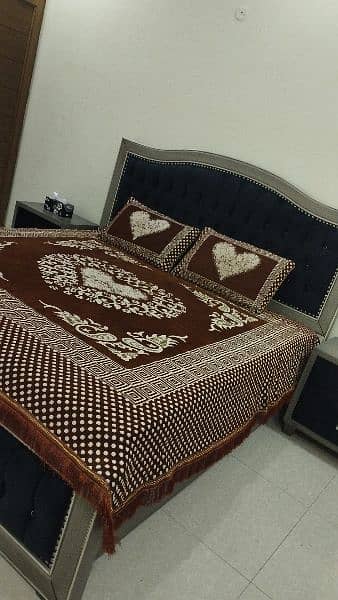 Bed Set for sale . 5