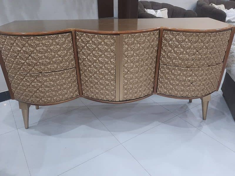 wood console 0