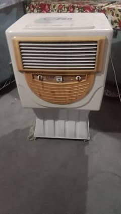 Room air cooler 0