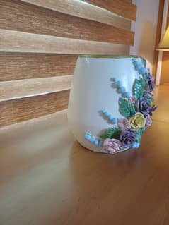 Italian style Floral decorative pot 0