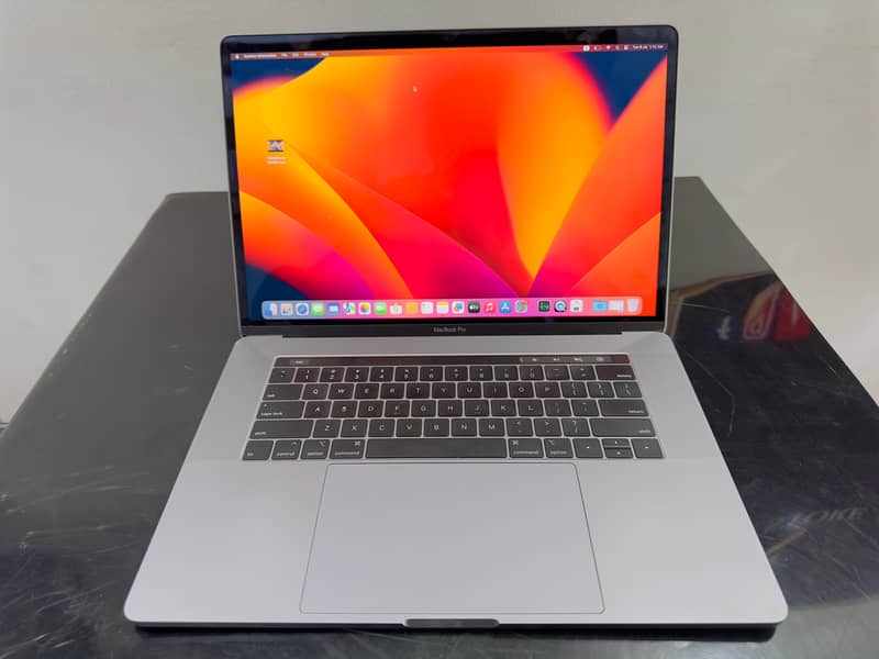 APPLE MACBOOK PRO CORE I9 2019 15'' CTO MODEL 7