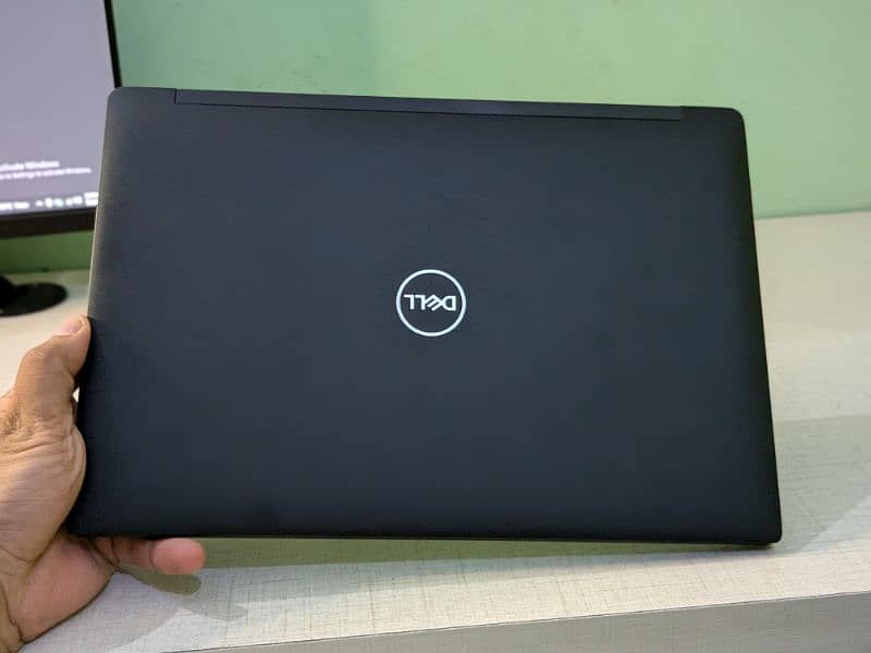 Dell Latitude 7390 i5 8th Gen 1