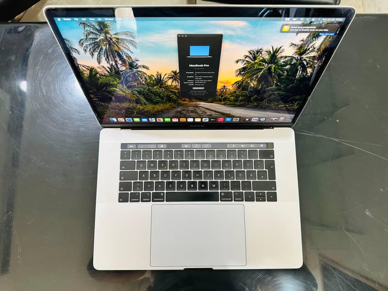 APPLE MACBOOK PRO 2018 CORE I7 15'' RETINA DISPLAY 3