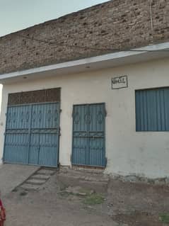 Prime Location 10 Marla House On Ring Road Is Available For sale
