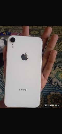 iPhone XR non pta not a single scrch water pack 0