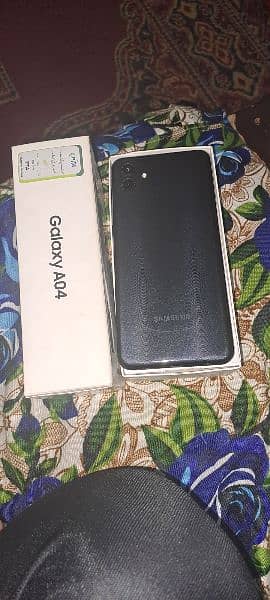 samsung galaxy A04 4/64 6