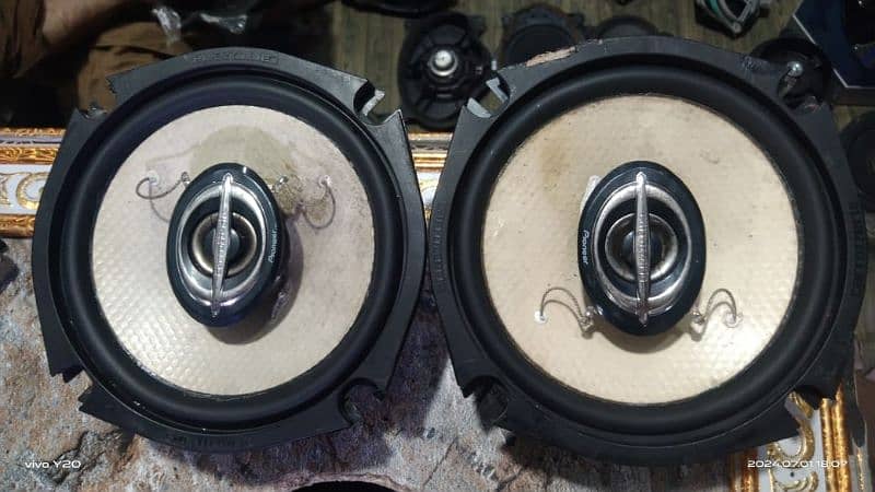 car speakers sound system 6