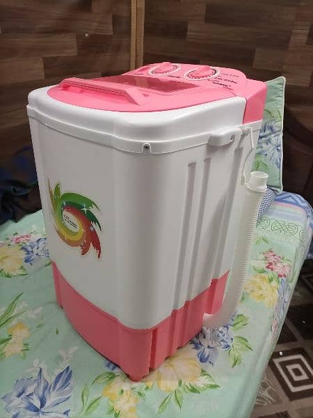 Mini Washing Machine for Babies Clothes 4