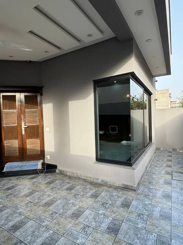 5 Marla House Wtith Master Bedroom Available For Rent in B Block 9 Town DHA Lahore 1