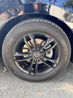 yokohama blueearth 215-55-16 tyres with rims