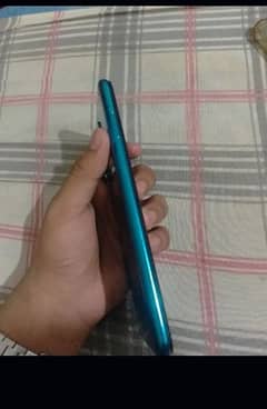 Infinix note 8 6 128 condition 10by10 just fingerprint off