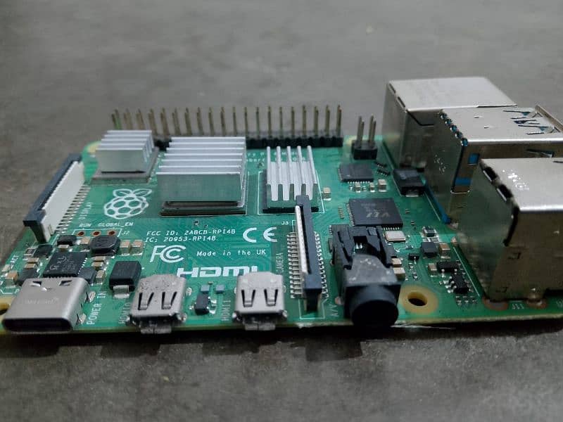 raspberry pi 4 7