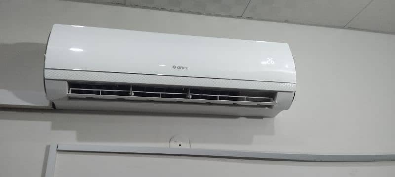 GREE 1.5 Ton Inverter 0