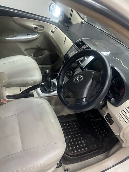 Toyota Corolla XLI 2013/14 7