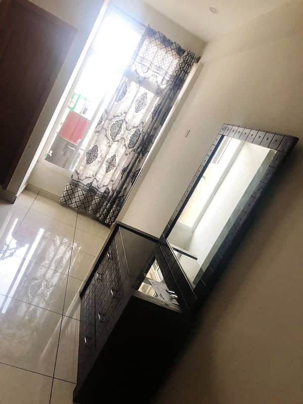 2 Bed Furnished flat for Rent in Gulberg Green Islamabad 5