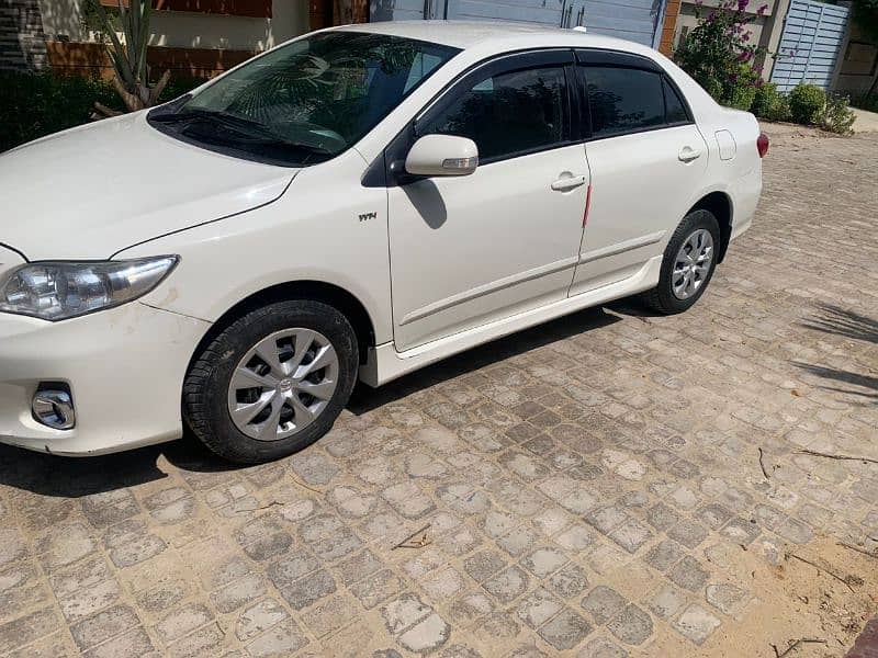 Toyota Corolla XLI 2013 8