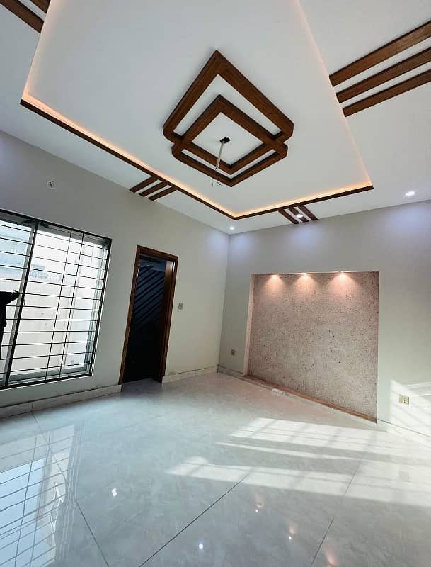 5 Marla Beautifully designed house For Rent In Park View City Lahore. 0