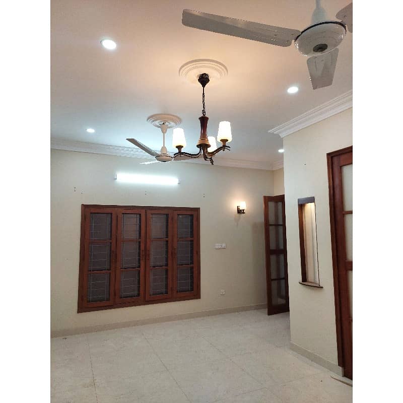 500 Yard Double Bungalow Well Maintained Full Furnished Top Class Location NEAR NATIONAL STADIUM KRSAZ Road 9