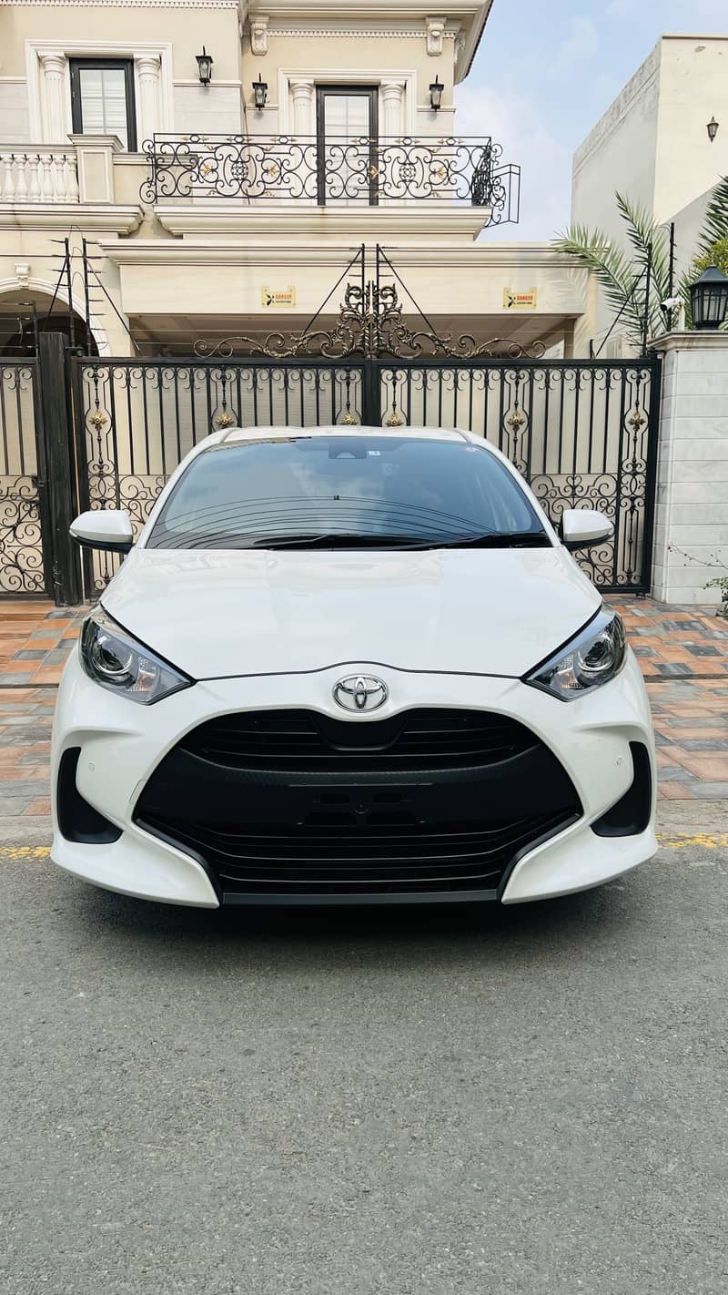 Toyota Yaris X 1