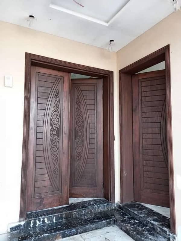 Extremely Neat And Clean 240 Yard Upper Portion 3 Bed Rooms With New Washrooms Kitchen Kda Officers Society Top Class Society Back National Stadium 3