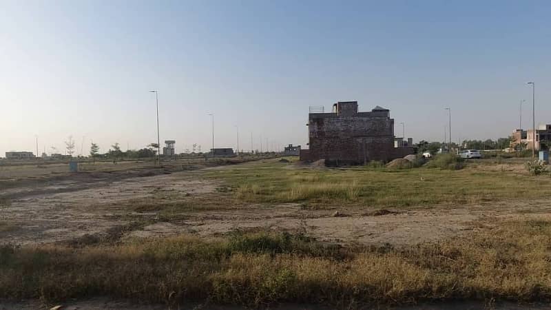 2 Kanal Commercial Land Available For Sale Near Umar Block Front Rohi Nala Bahria Town Lahore. 3