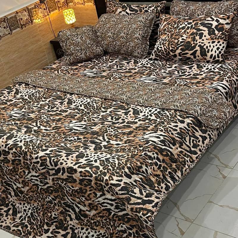 7Pc Printed Comforter Set 11