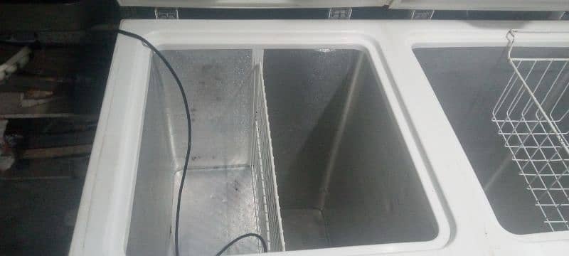 deep freezer like new ha 3