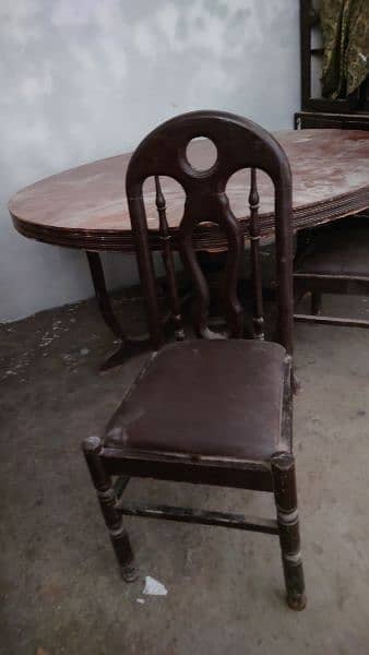 Dining Table With 4 Chairs 1