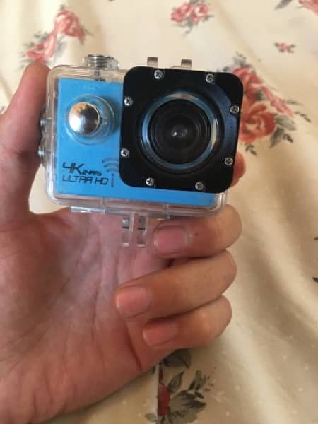 4K 24 pps Ultra HD Camera with cover box 4