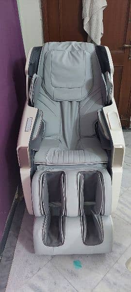 Almost Brand new JC Buckman ExaltUs  chair up for sale 6