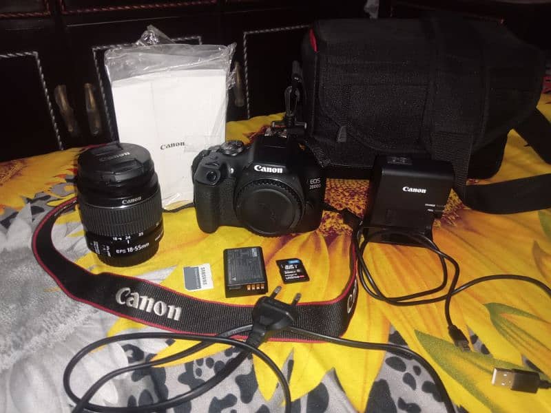 Canon EOS 2000D DSLR Camera with 18-55 mm lens. Import from Germany 0