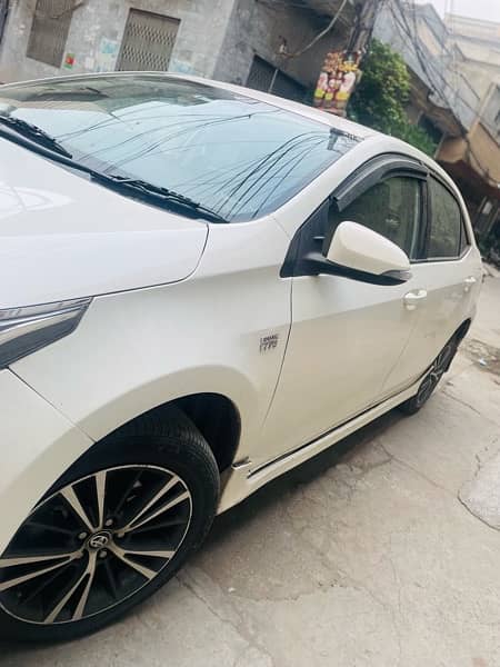 Toyota Corolla Altis 2019 1