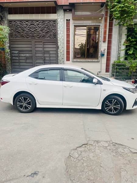 Toyota Corolla Altis 2019 3