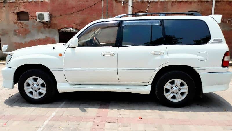 Toyota Land Cruiser(Zigzag Gear) 5