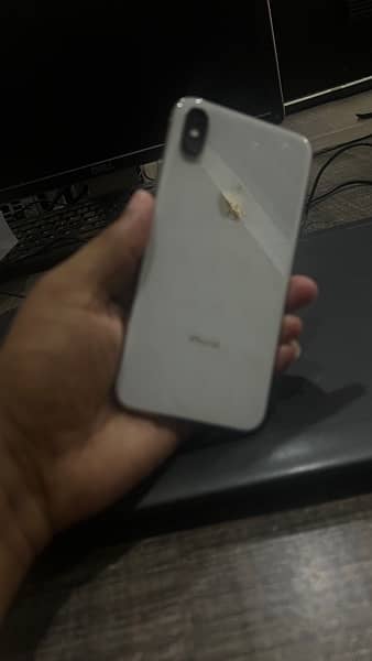 iPhone X White 256GB | Non PTA | 86% Battery | Face ID Truetone OK 9