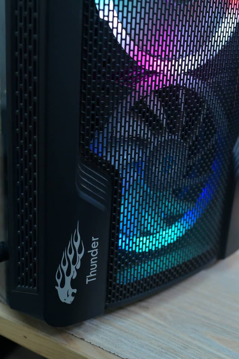 Core  i7 4th Gen with RGB Thunder Casing 3