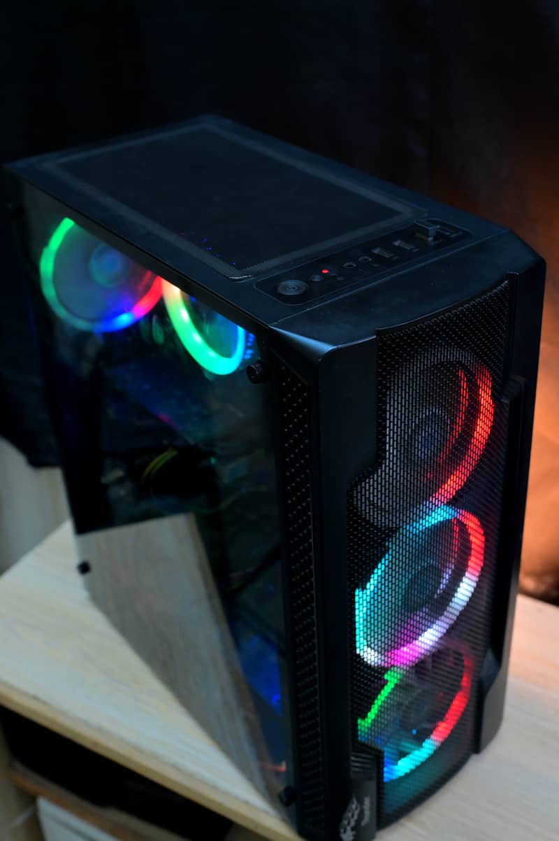 Core  i7 4th Gen & 4 GB Nvidia 1050ti with RGB Thunder Casing 4