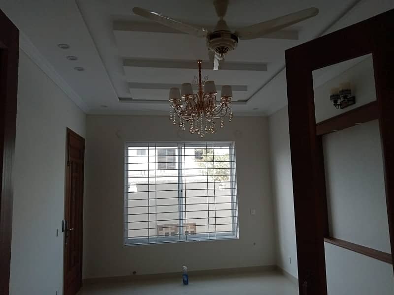 Double Storey house for sale in Jinnah Garden 2