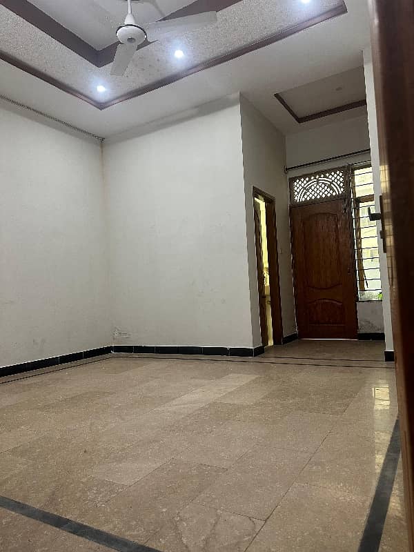 Ground Portion For Rent Street 30 2