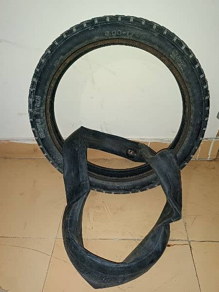 Servis Tyre and Tube 0