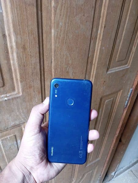 huwie y6s in good working condition price py bat ho sakti hy A+ panel 8