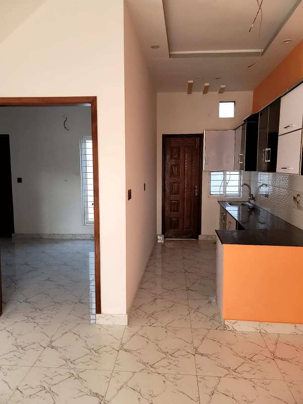 3 MARLA MOST BEAUTIFUL PRIME LOCATION HOUSE FOR SALE IN NEW LAHORE CITY PH 1. 2