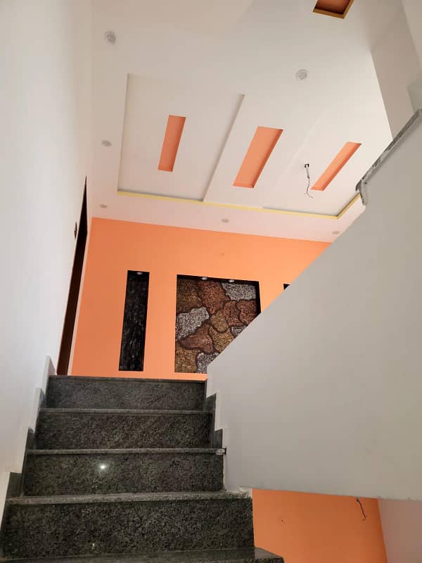 3 MARLA MOST BEAUTIFUL PRIME LOCATION HOUSE FOR SALE IN NEW LAHORE CITY PH 1. 4