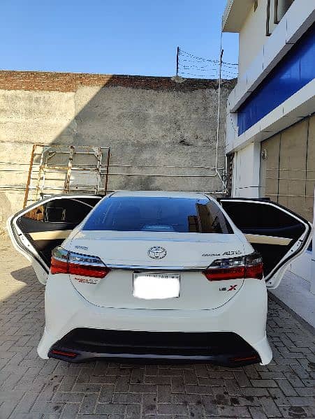 Toyota Corolla Altis 2019 16