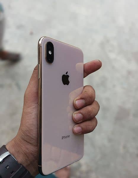 iPhone Xs Max 64GB Non PTA JV 0